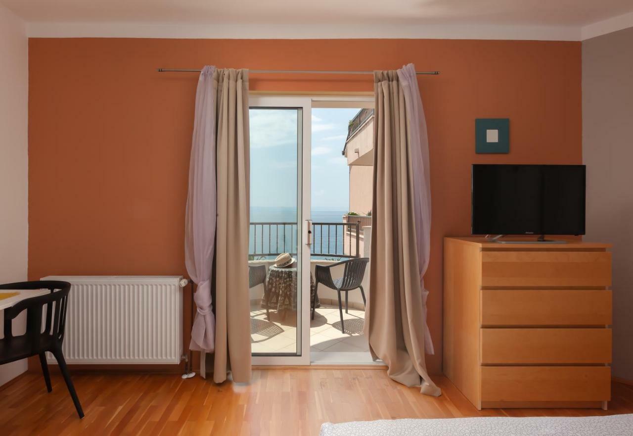 Waterfront Roko Apartment Podgora Ngoại thất bức ảnh